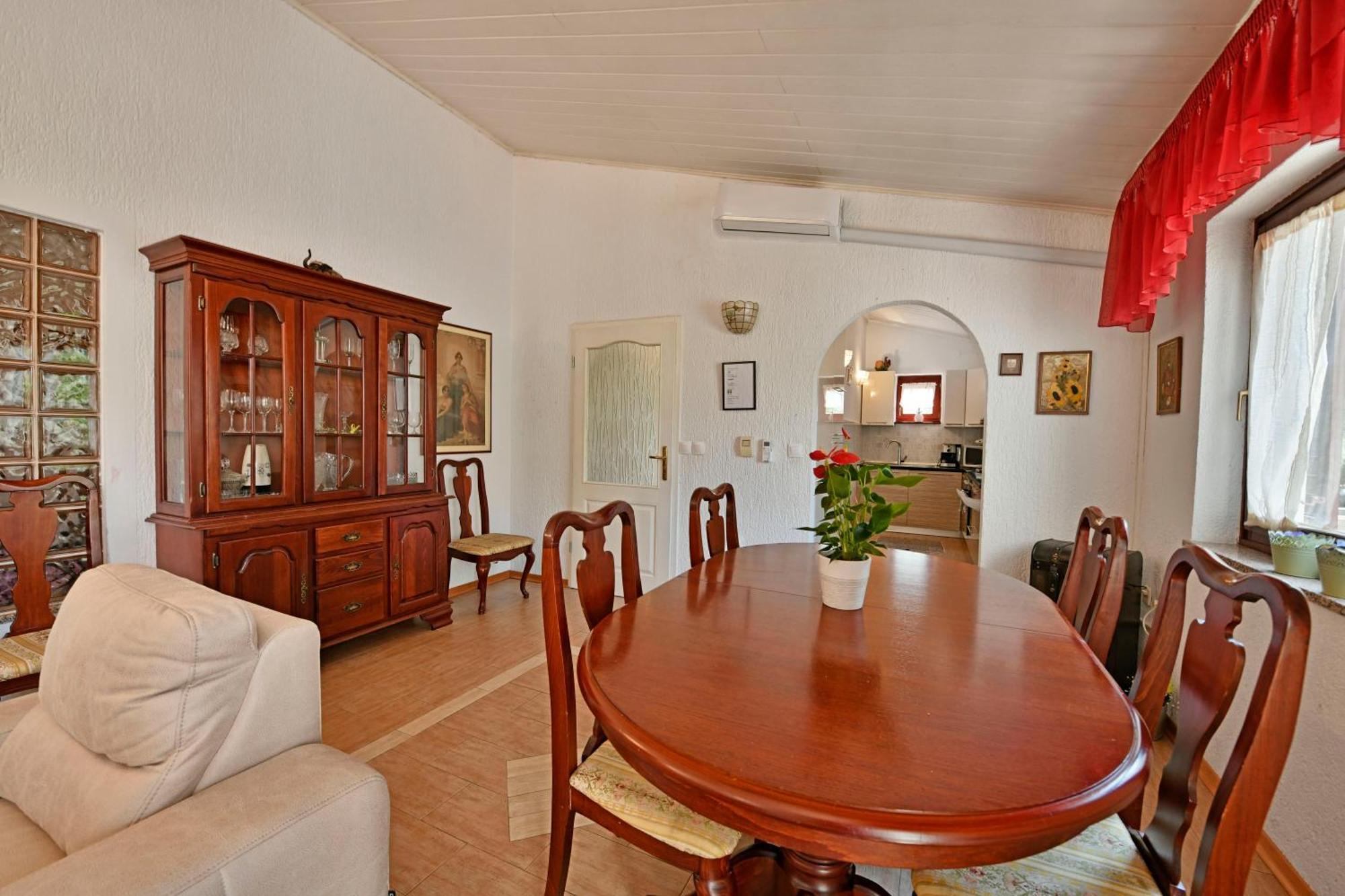 Apartments Villa Herak โปเรช ภายนอก รูปภาพ